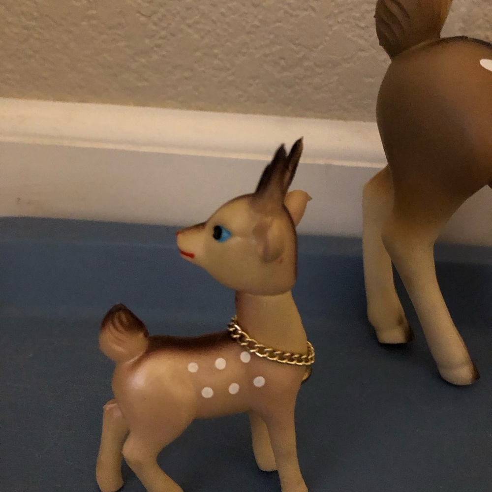 Vintage Charming Brown Reindeer Figurine Set (Plastic) - Picture 7 of 7